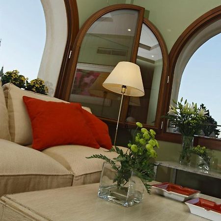 Suite Alcazar Севилья Экстерьер фото